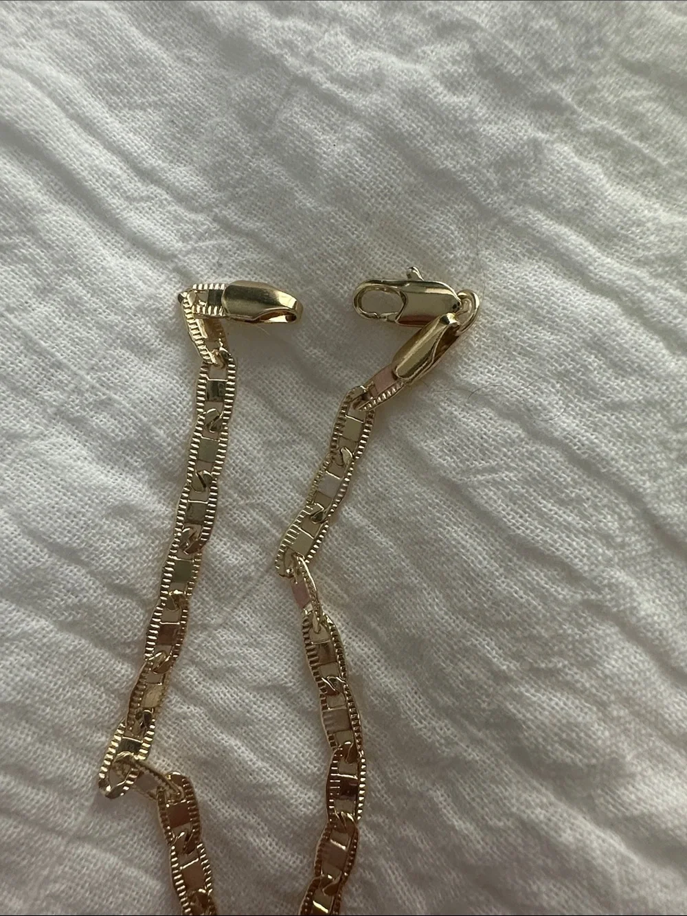 NEW Pretty Bird Jewelry Gold Plated Chain Bracelet - 7.5” - Picture 2 of 2